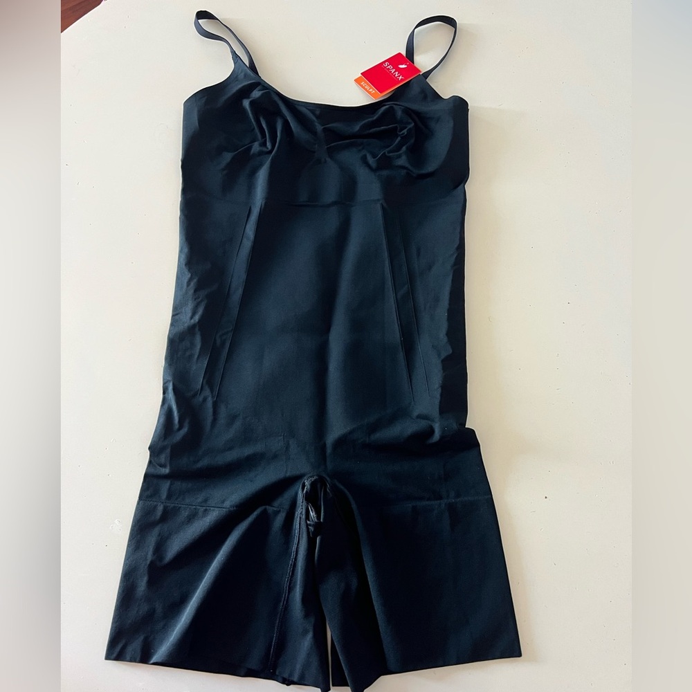 SPANX Women's Black Shapewear Bodysuit